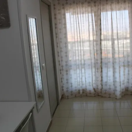 Konukevi Ce Sta 'o Mar For